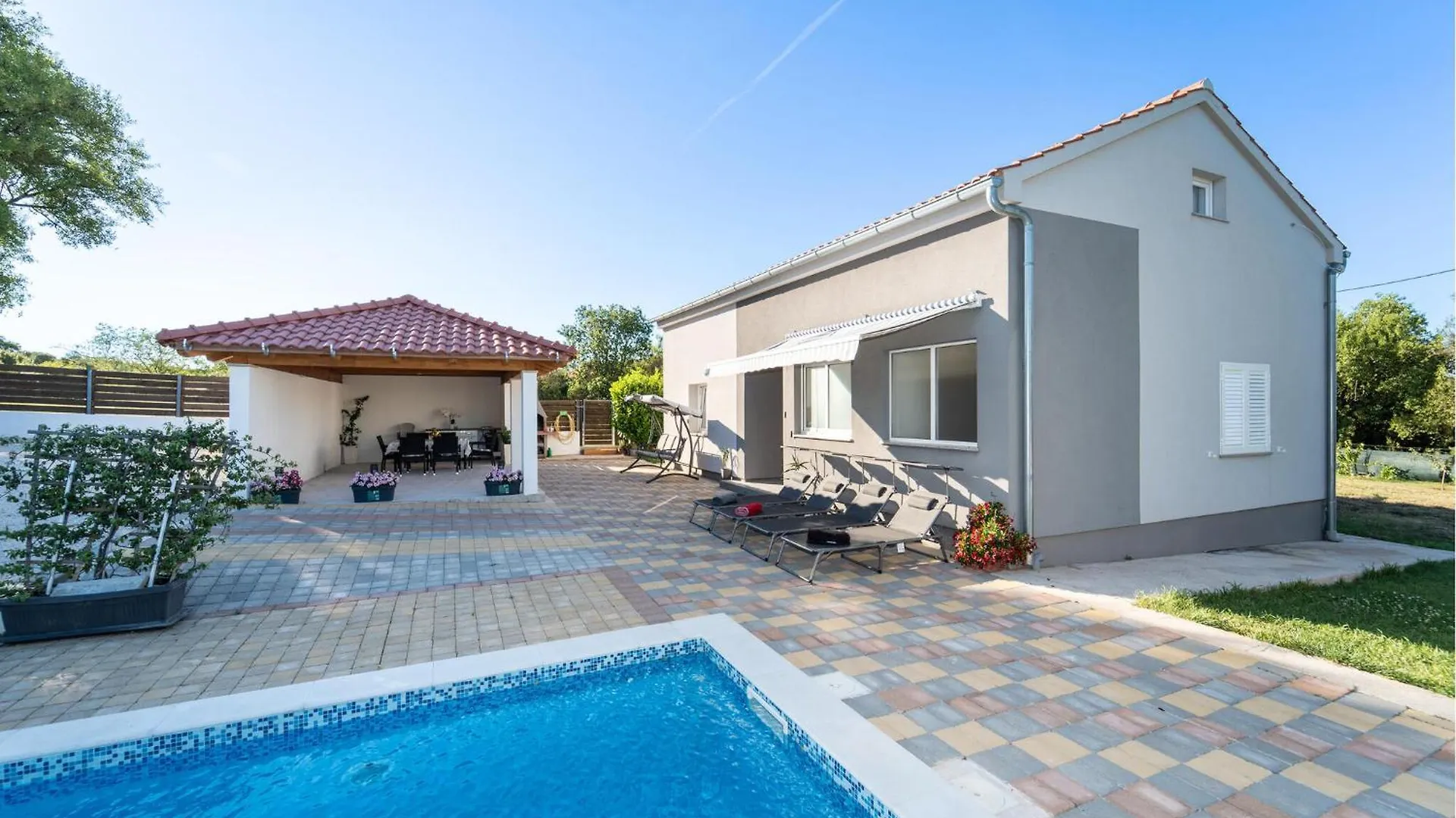 Holiday home 3 Bedroom Awesome Home In Donje Rastane Croatia