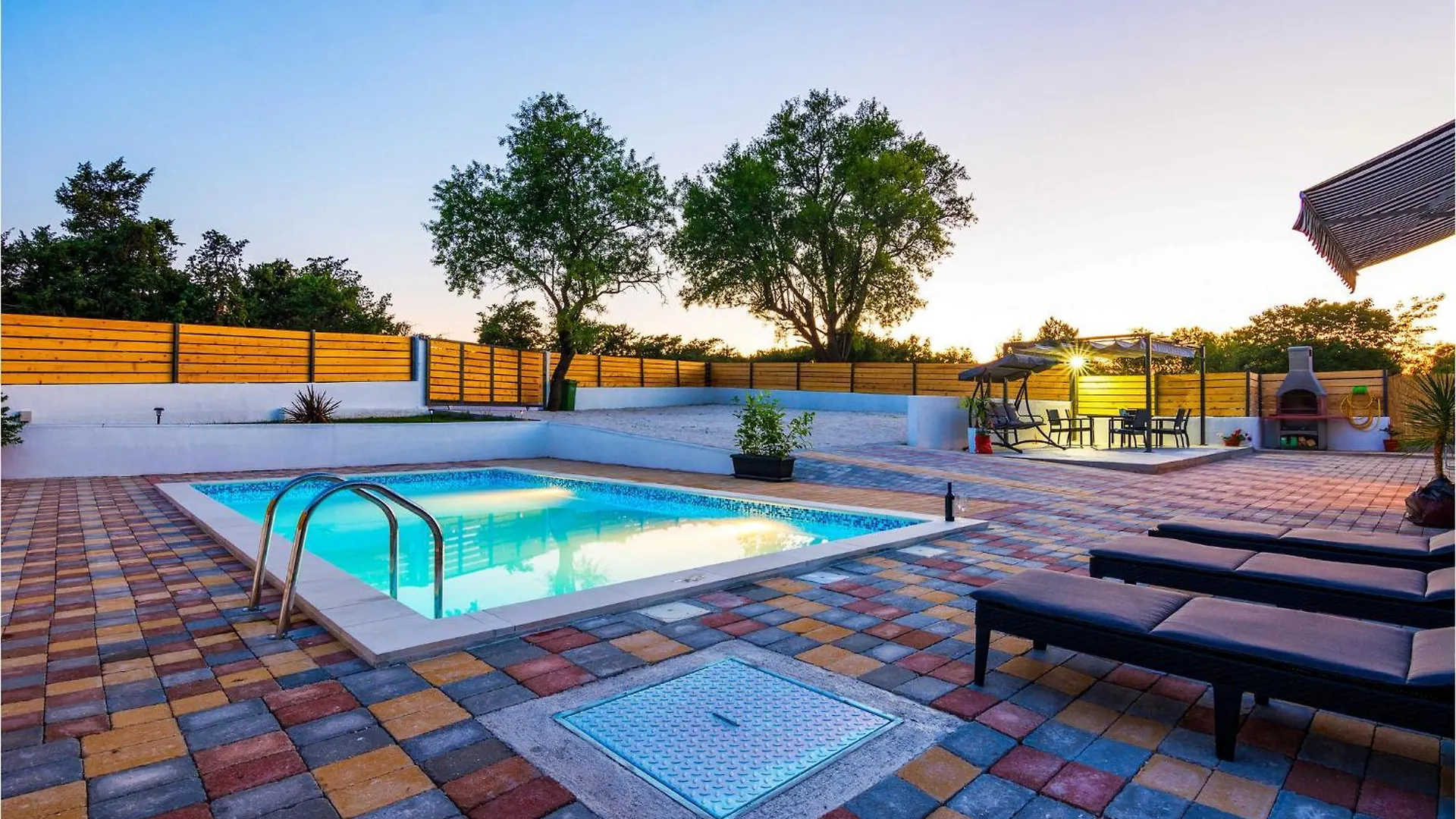 3 Bedroom Awesome Home In Donje Rastane Holiday home