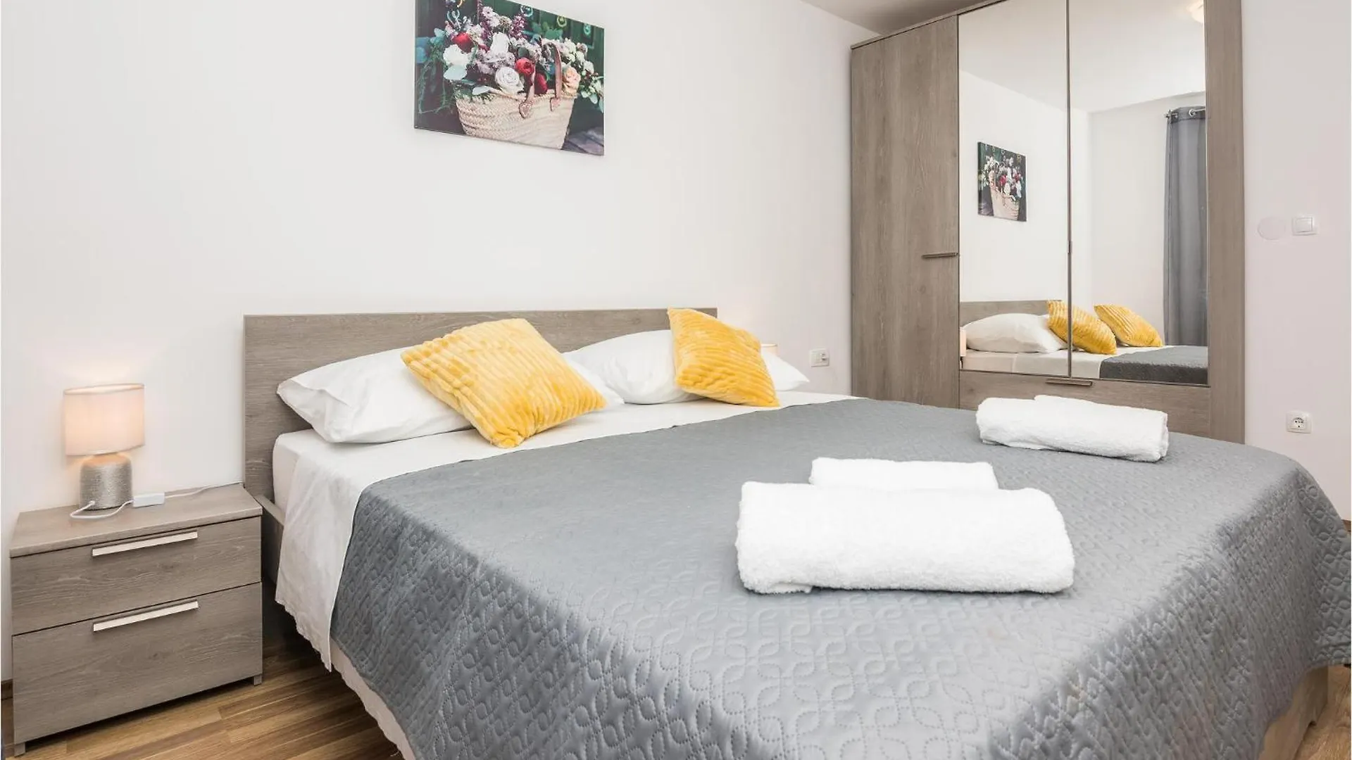 Holiday home 3 Bedroom Awesome Home In Donje Rastane Croatia